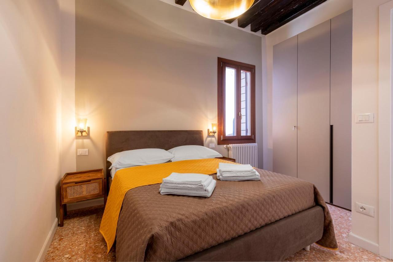 Querini Suite-Balcony On Canal, Close To San Marco ヴェネツィア エクステリア 写真