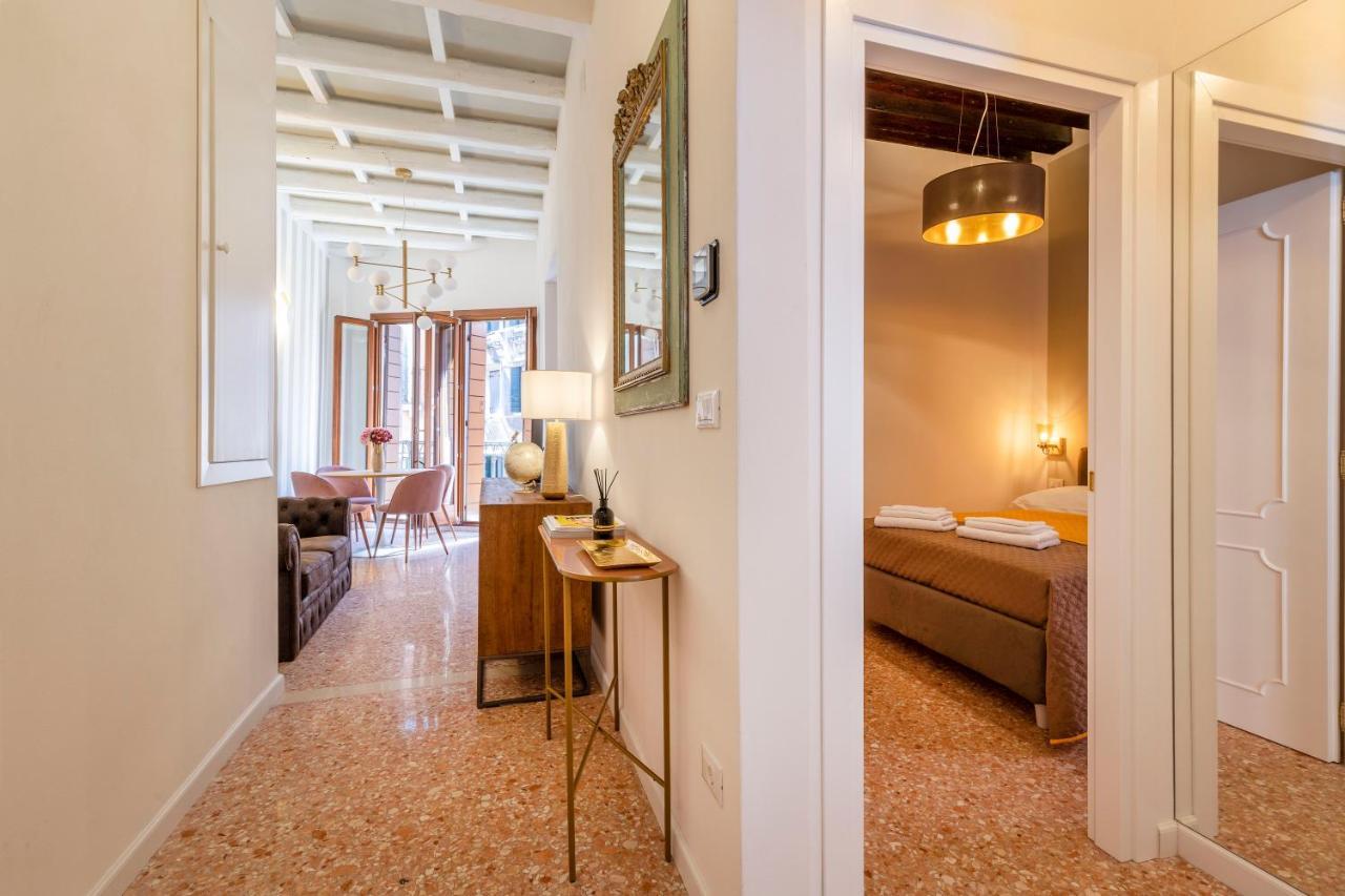 Querini Suite-Balcony On Canal, Close To San Marco ヴェネツィア エクステリア 写真